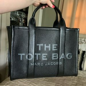Marc Jacobs The Tote Bag